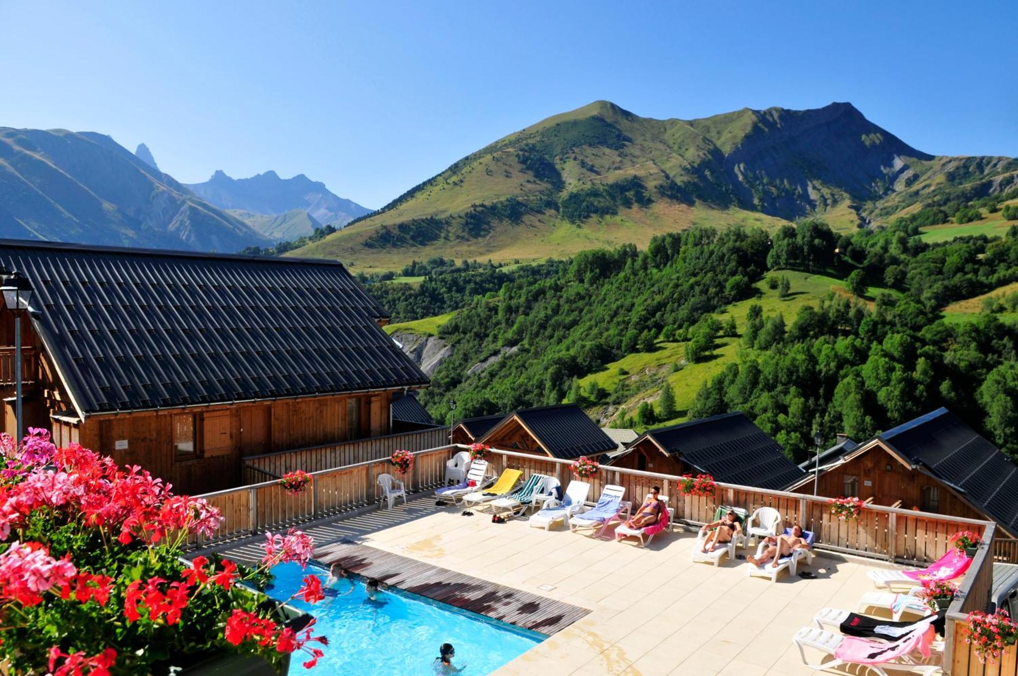 Residence Goelia Les Chalets Des Ecourts Saint-Jean-d’Arves Kültér fotó